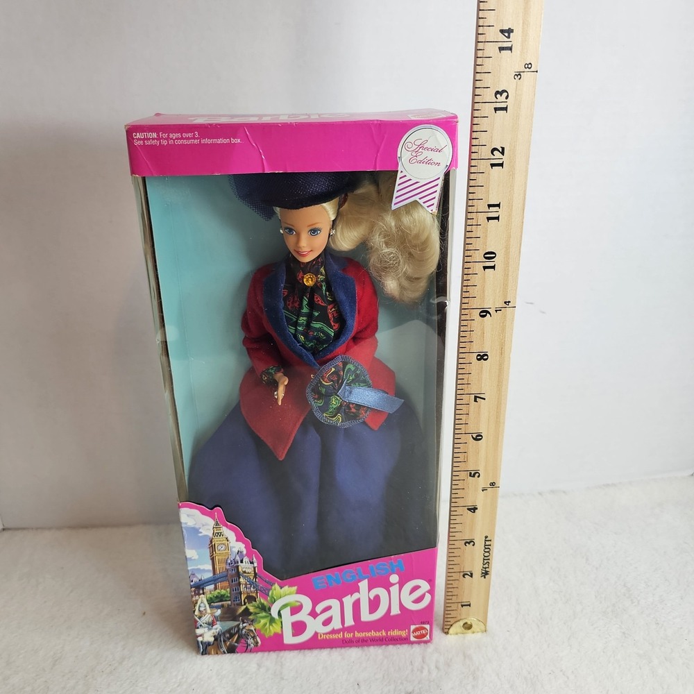 Barbie Dolls of the World English Doll Special Edition Blonde Blue Eyes 1991 - Picture 5 of 5